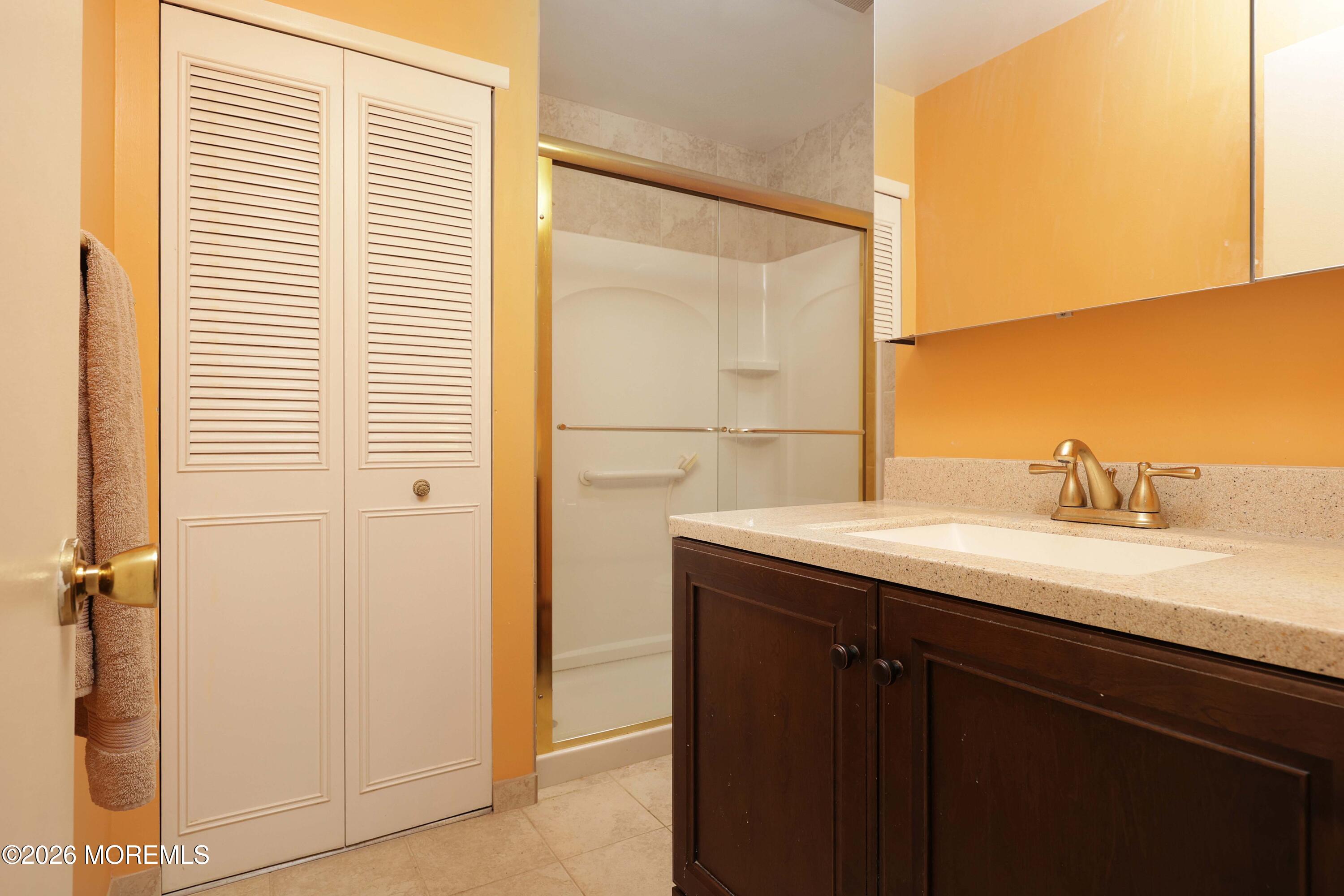 11 Medford Court Red Bank, NJ 07701 - Photo 23 of 51 Main Bath