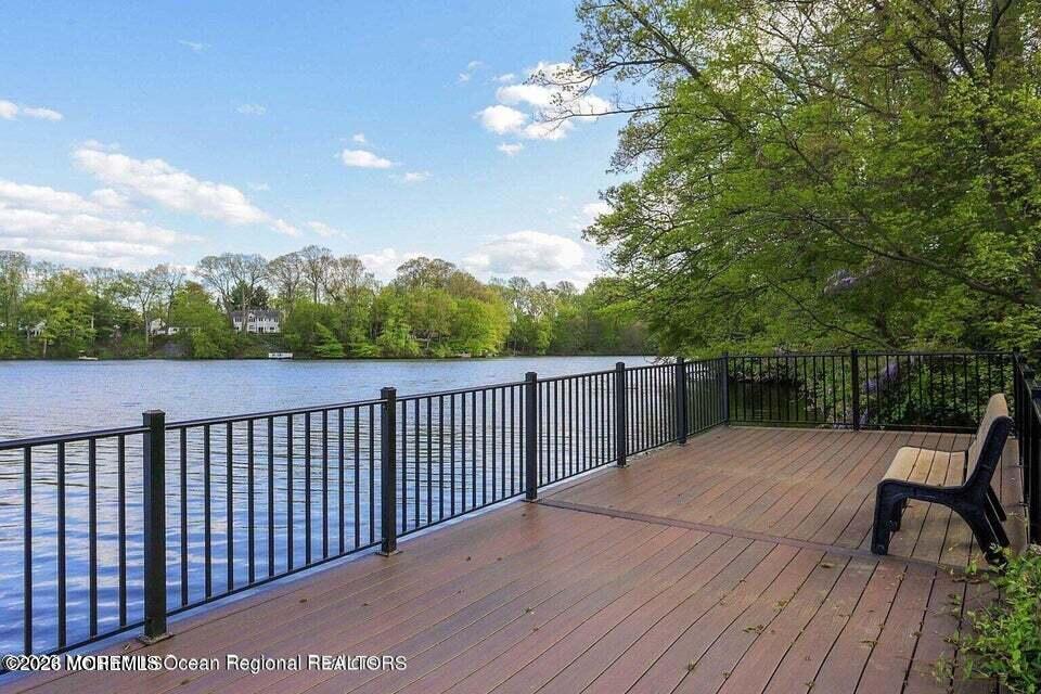 11 Medford Court Red Bank, NJ 07701 - Photo 42 of 51 slv lower deck