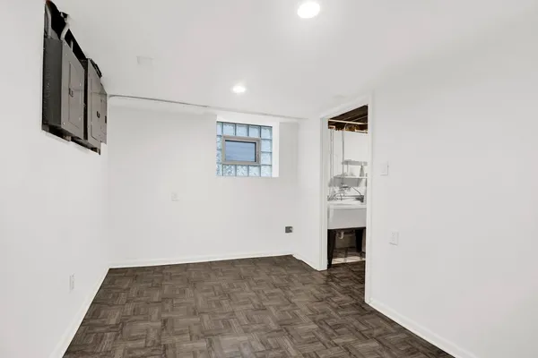 $599,999 | 5037 West Winona Street, Chicago, IL 60630