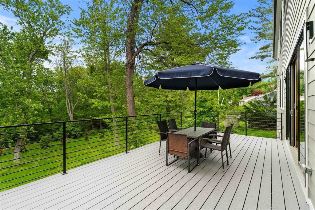 22 Wyman Road Lexington, MA 02420 - Photo 7 of 41