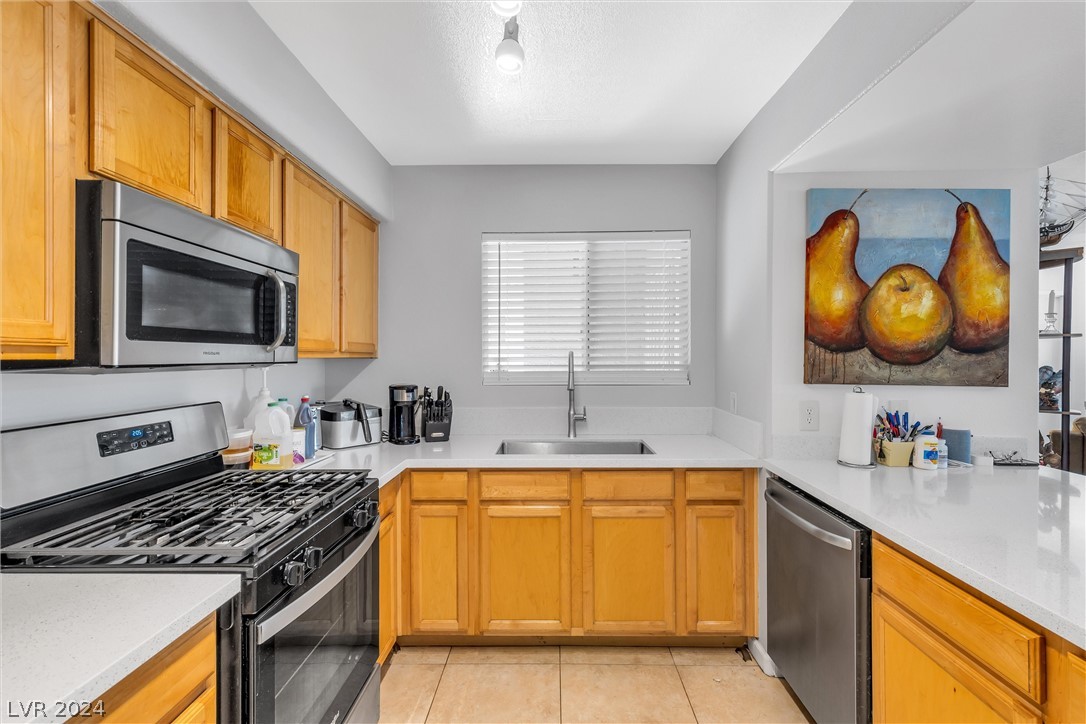 8725 West Flamingo Road, Unit 139 Las Vegas, NV 89147 - Photo 13 of 34 Gallery Image 13