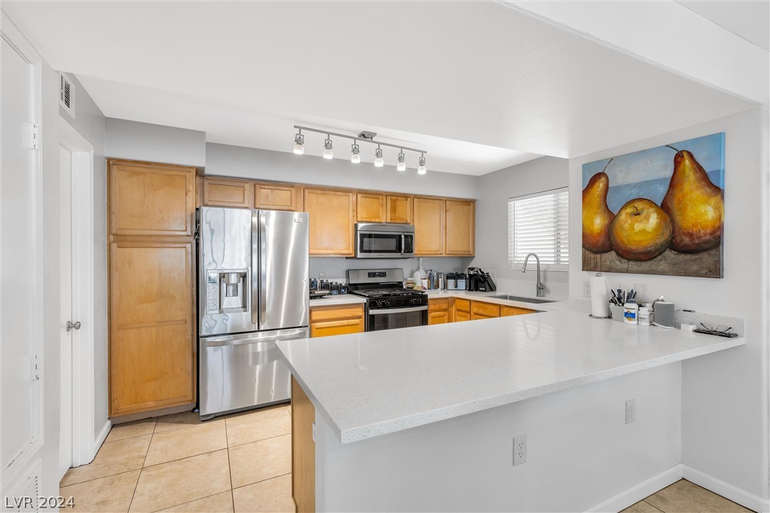 8725 West Flamingo Road, Unit 139 Las Vegas, NV 89147 - Photo 15 of 34 Gallery Image 15