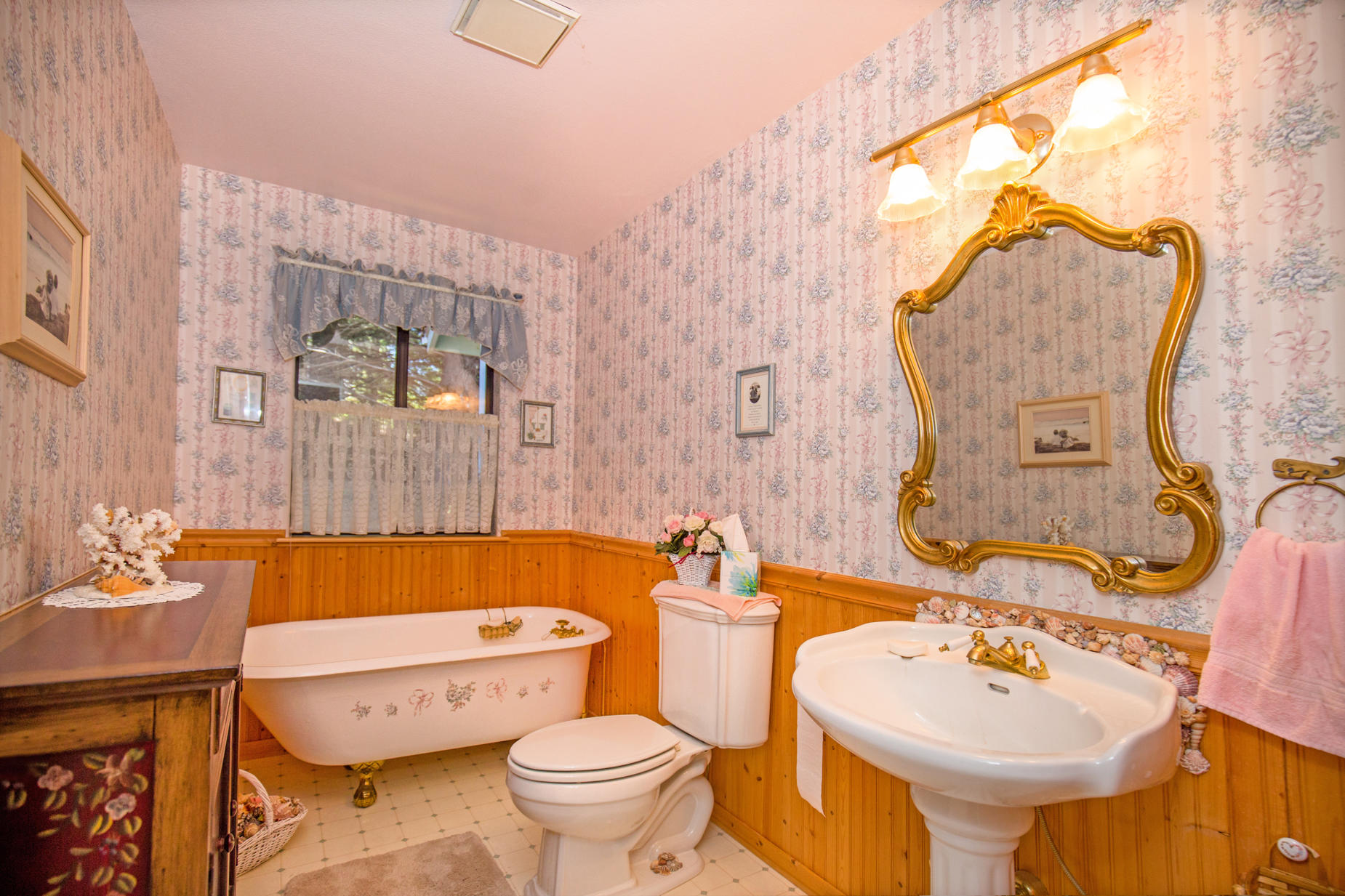 1001 Spring Road Whitethorn, CA 95589 - Photo 8 of 10