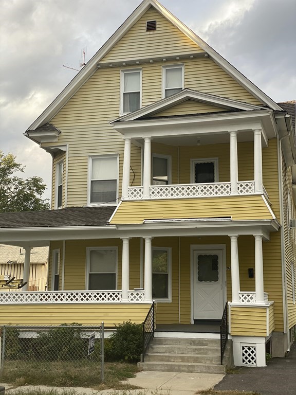 92 Alden Street Springfield, MA 01109 - Photo 1 of 33 Gallery Image 1
