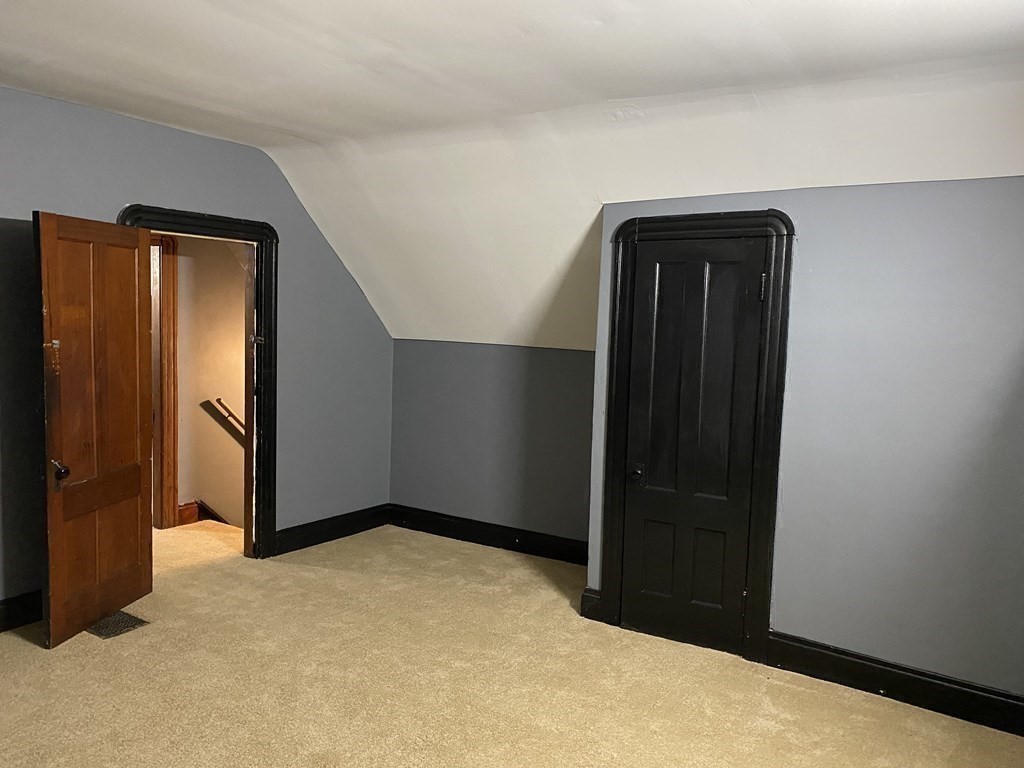 92 Alden Street Springfield, MA 01109 - Photo 26 of 33 Gallery Image 26