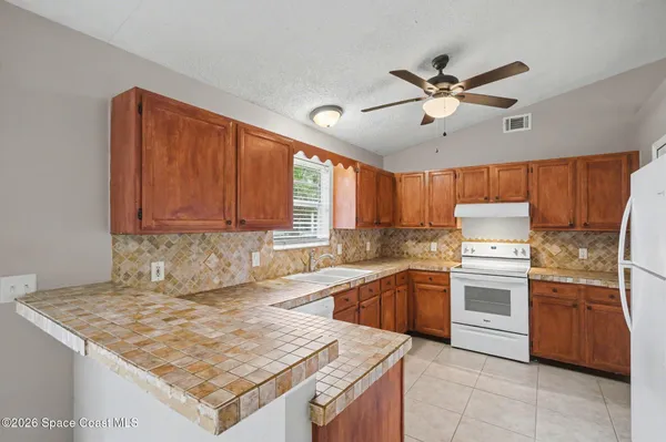 $1,800 | 1309 Gideon Street Southwest, Palm Bay, FL 32908