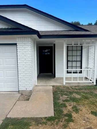 $2,295 | 11612 Ruffed Grouse Drive, Austin, TX 78758