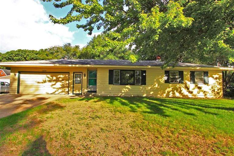 2595 Beeline Road Holland, MI 49424 - Photo 1 of 18 Primary Photo
