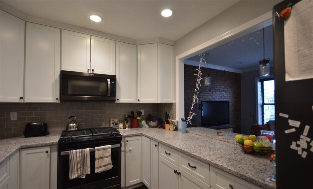 60 Florida Street, Unit 2 Boston, MA 02124 - Photo 9 of 25