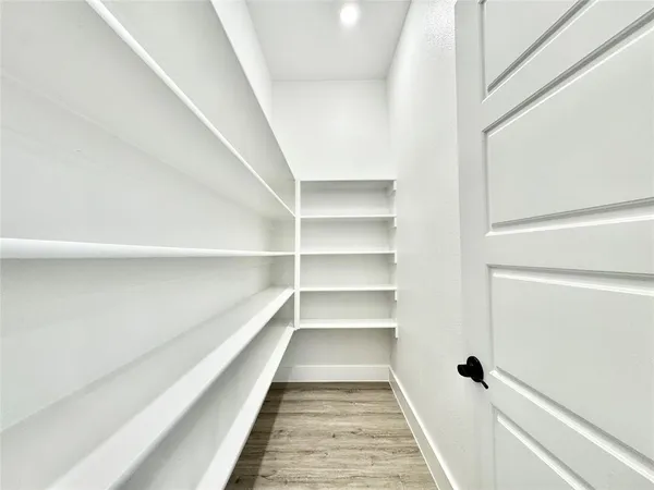 $3,333 | 8513 Shorehan Road, The Colony, TX 75056