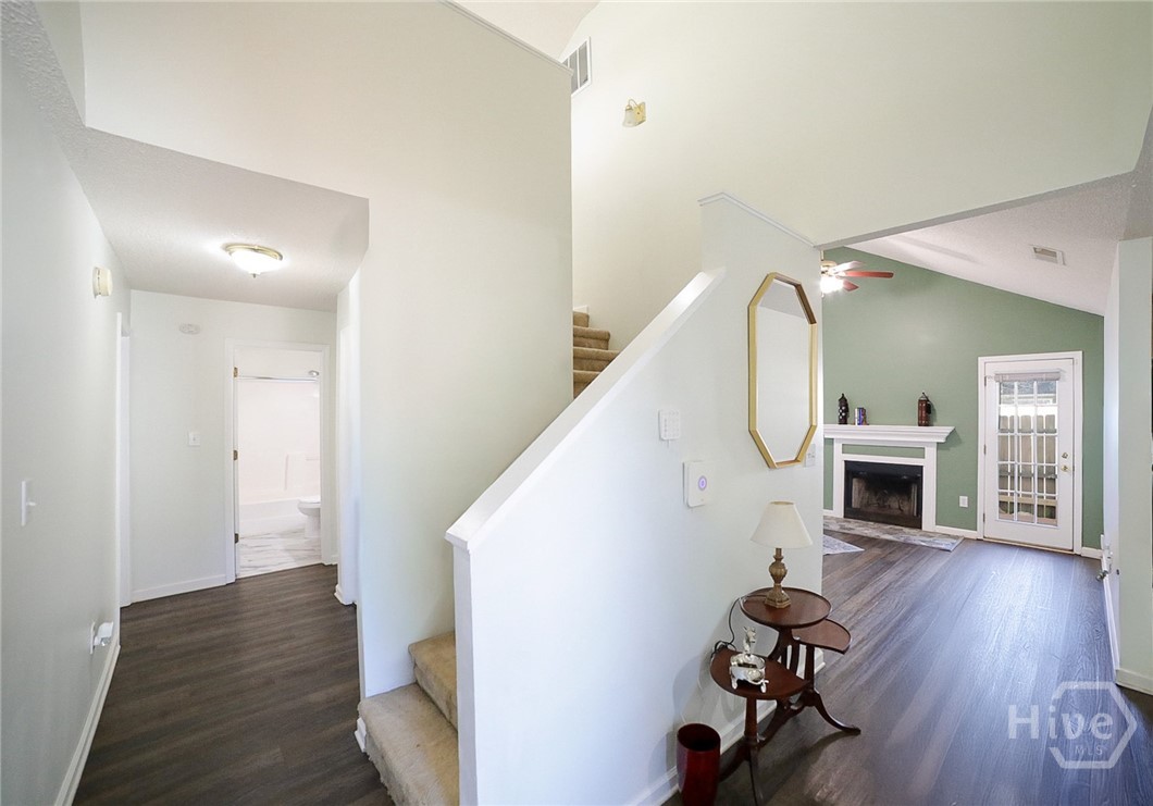 1460 Towne Square Terrace Athens, GA 30607 - Photo 4 of 37 Gallery Image 4