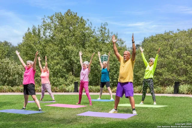 $200,000 | 1 Towers Park Lane, Unit 1512, San Antonio, TX 78209