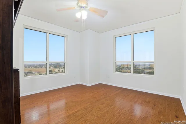 $200,000 | 1 Towers Park Lane, Unit 1512, San Antonio, TX 78209