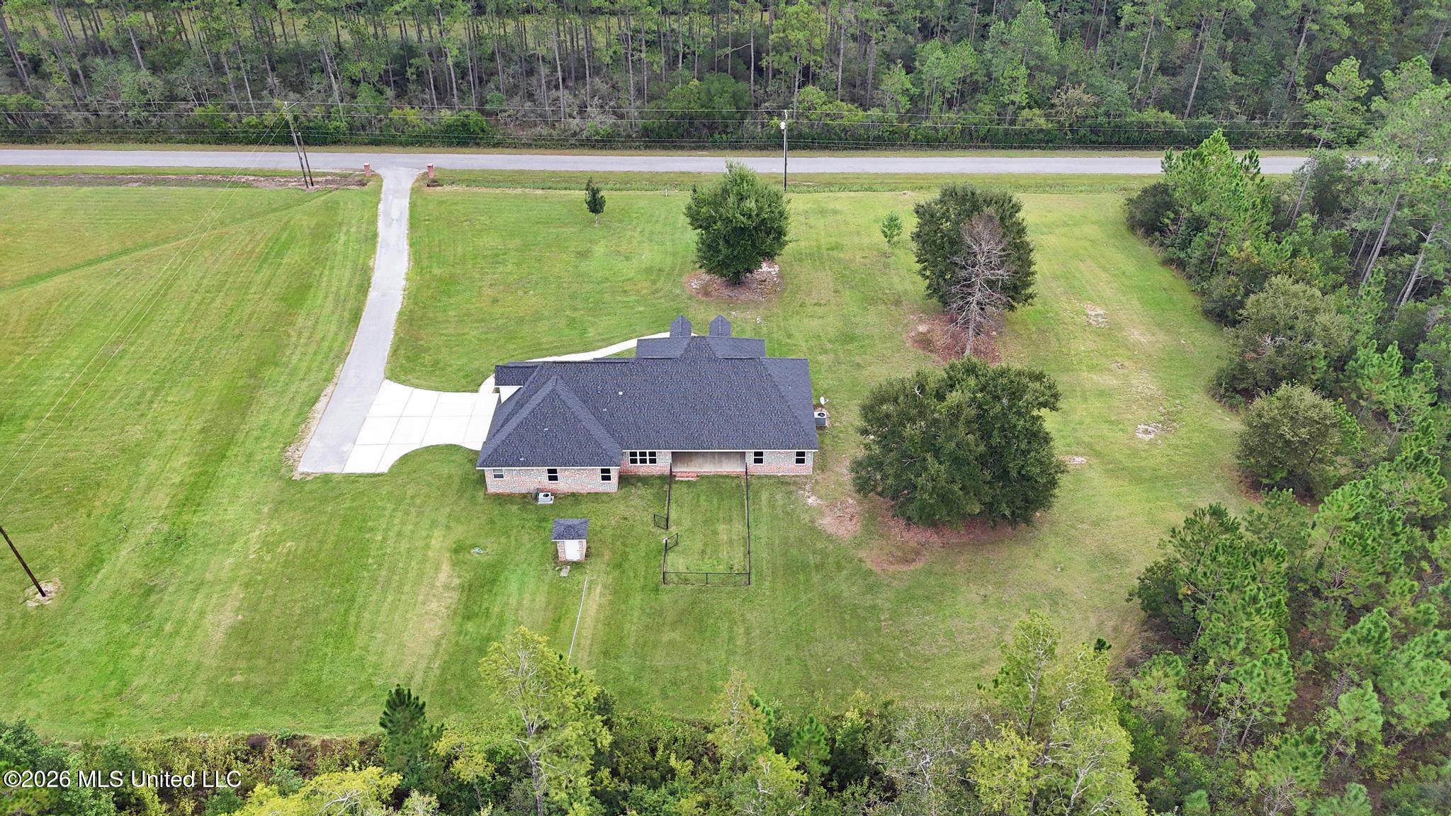 20201 Larry Carter Road Moss Point, MS 39562 - Photo 38 of 41 038 (2)
