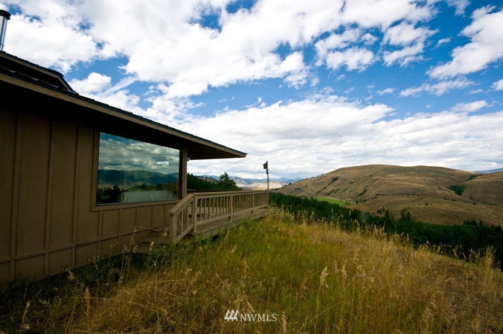 21 Bitterroot Lane Winthrop, WA 98862 - Photo 1 of 1 Gallery Image 1