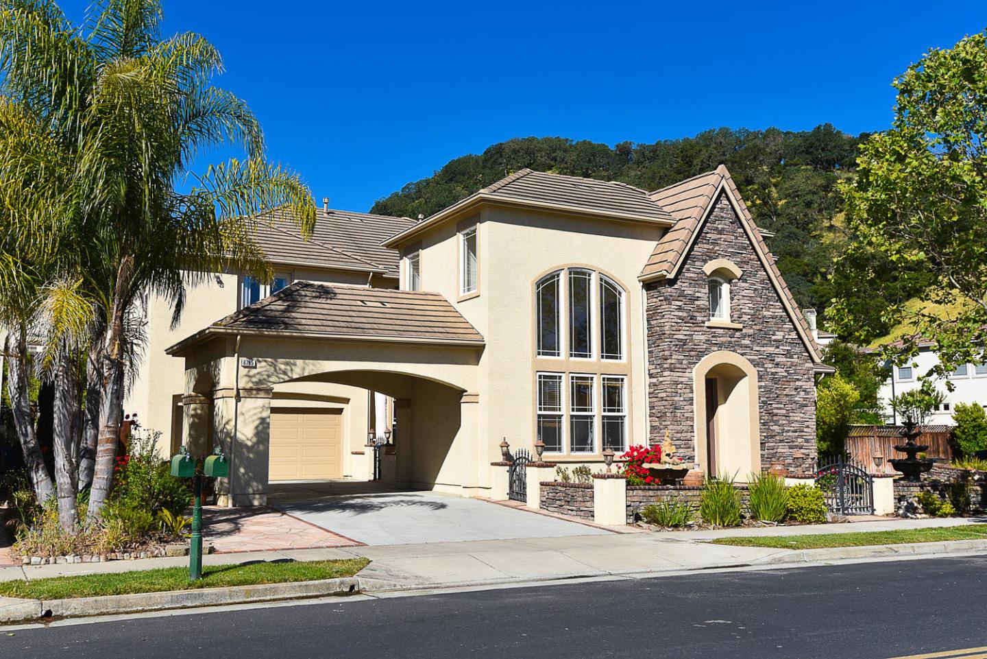 6785 Eagle Ridge Court Gilroy, CA 95020 - Photo 1 of 33 Gallery Image 1