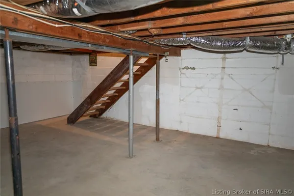 $294,500 | 8757 South 450 West, Nabb, IN 47147