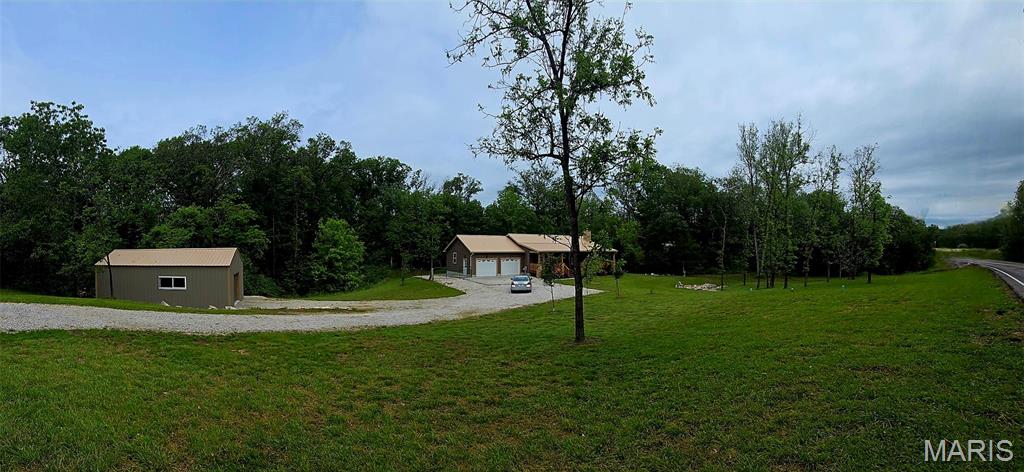 831 Old Colony Road Defiance, MO 63341 - Photo 2 of 38
