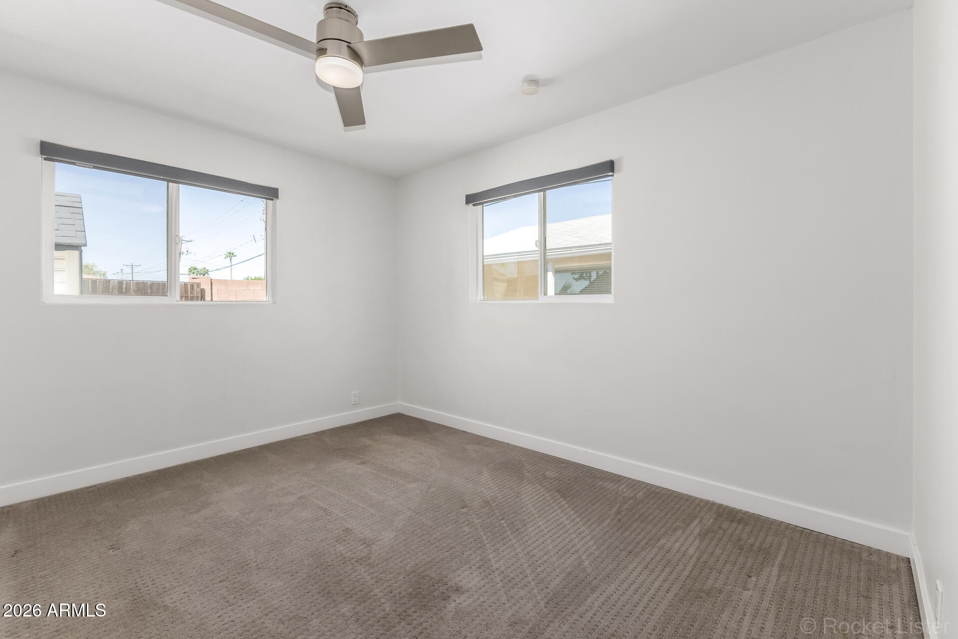 3930 East Oak Street Phoenix, AZ 85008 - Photo 39 of 61 34 - Oak Bedroom 3