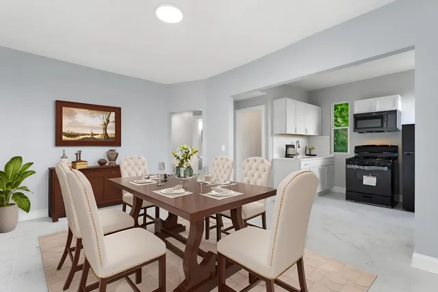 $395,000 | 4718 West Monroe Street, Chicago, IL 60644