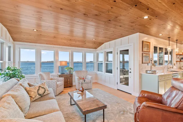 $1,200,000 | 20 Keelers Bay Road, South Hero, VT 05486