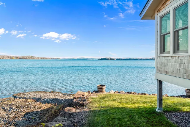 $1,200,000 | 20 Keelers Bay Road, South Hero, VT 05486