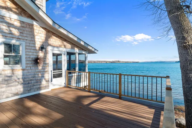 $1,200,000 | 20 Keelers Bay Road, South Hero, VT 05486