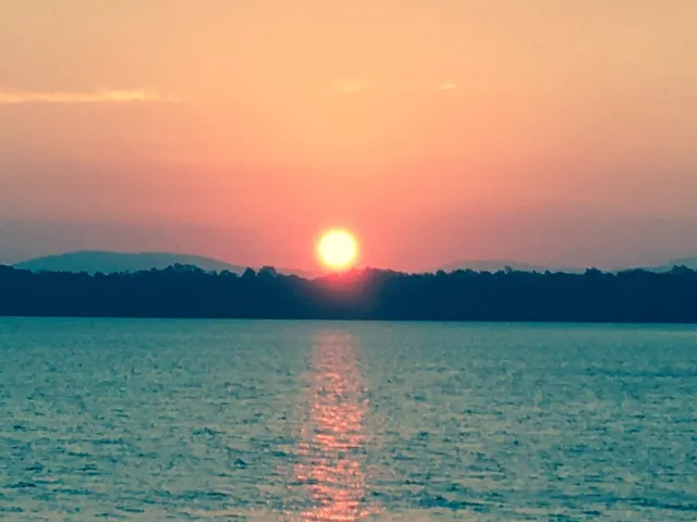 $1,200,000 | 20 Keelers Bay Road, South Hero, VT 05486