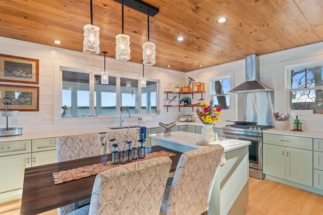 $1,200,000 | 20 Keelers Bay Road, South Hero, VT 05486