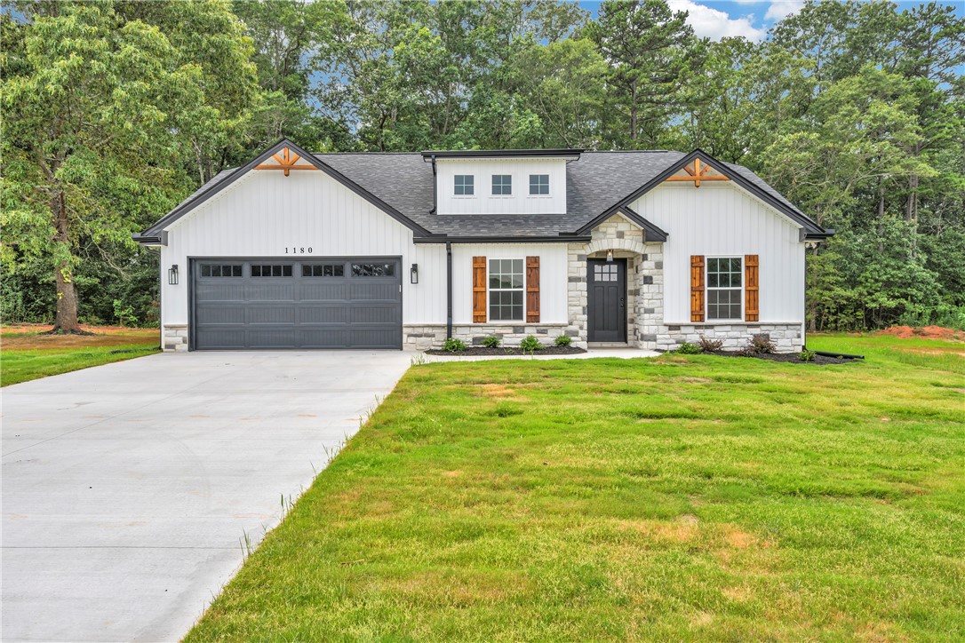 1180 Watkins Road Anderson, SC 29625 - Photo 1 of 31