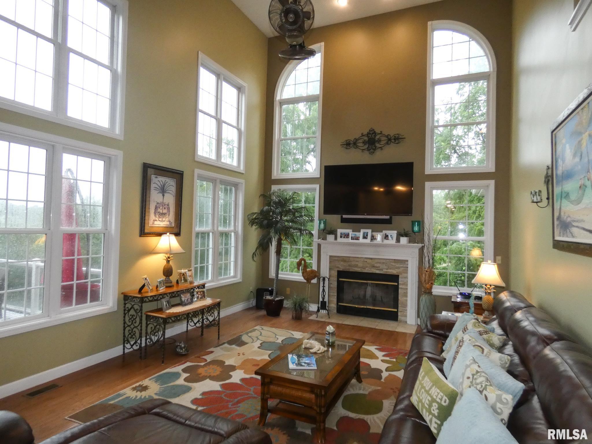 5016 South Diamond Point Mapleton, IL 61547 - Photo 5 of 50 Gallery Image 5