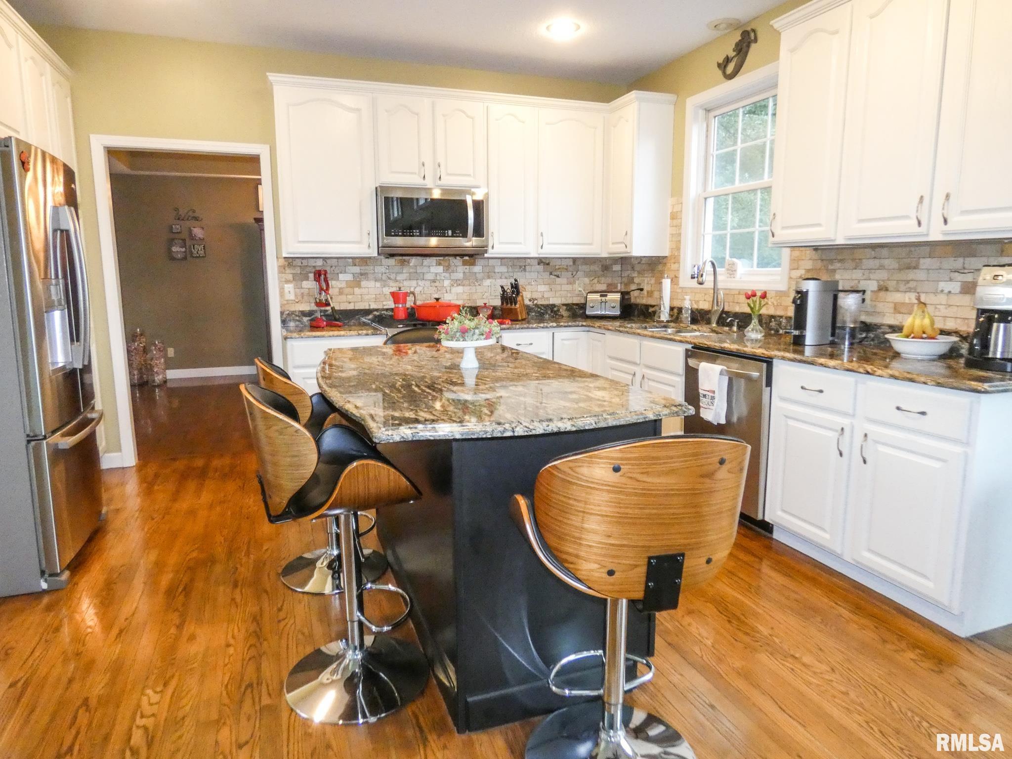 5016 South Diamond Point Mapleton, IL 61547 - Photo 9 of 50 Gallery Image 9