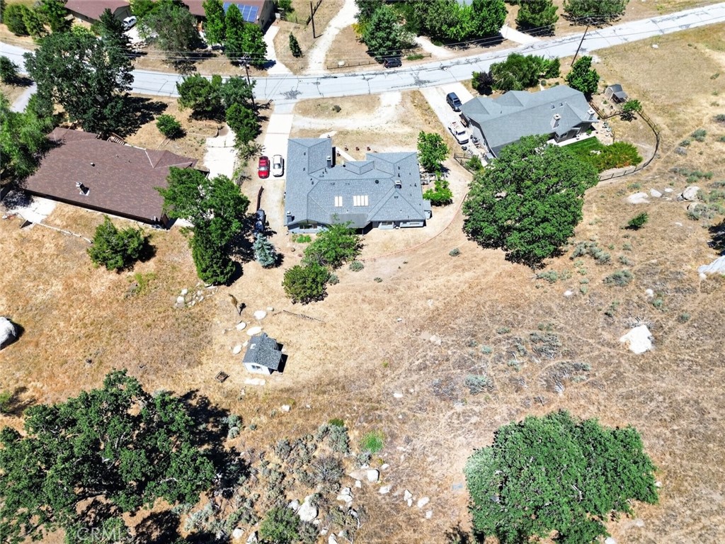 29560 Butterfield Way Tehachapi, CA 93561 - Photo 43 of 44