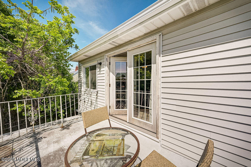 33 Oak Street Keyport, NJ 07735 - Photo 28 of 37 33_oak_st_027