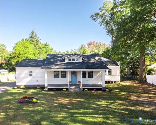 a view of a house with a swimming pool