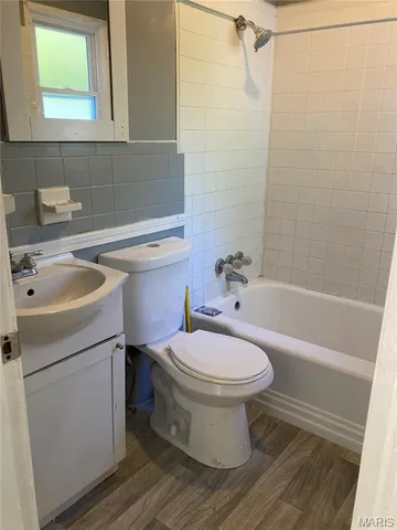 $1,400 | 915 Lindsay Lane, Florissant, MO 63031