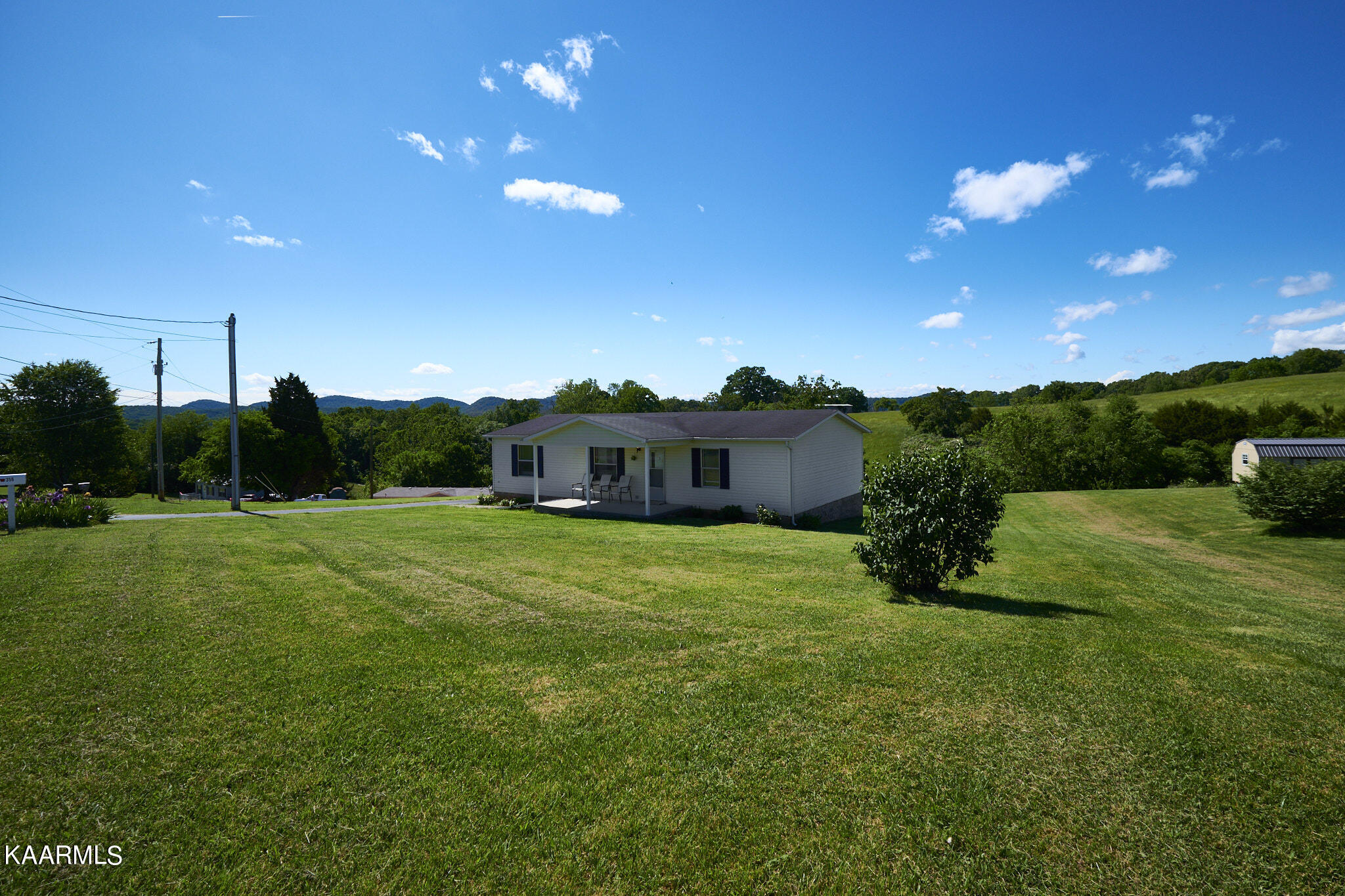 358 Howerton Estates Road Bean Station, TN 37708 - Photo 8 of 37 Howerton Estates Rd 6
