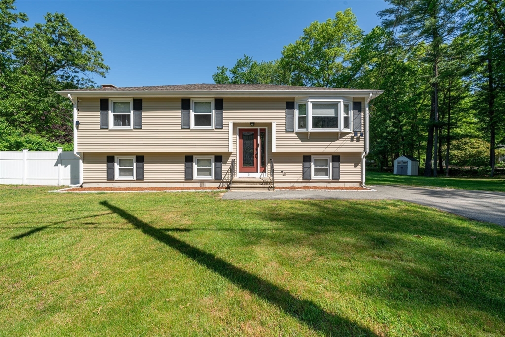 3 Albion Road Billerica, MA 01821 - Photo 1 of 42