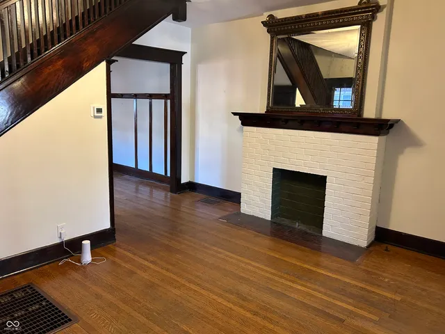 $2,450 | 963 Woodruff Pl W Drive, Indianapolis, IN 46201