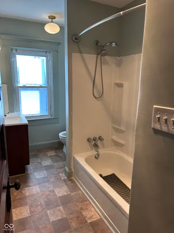 $2,450 | 963 Woodruff Pl W Drive, Indianapolis, IN 46201