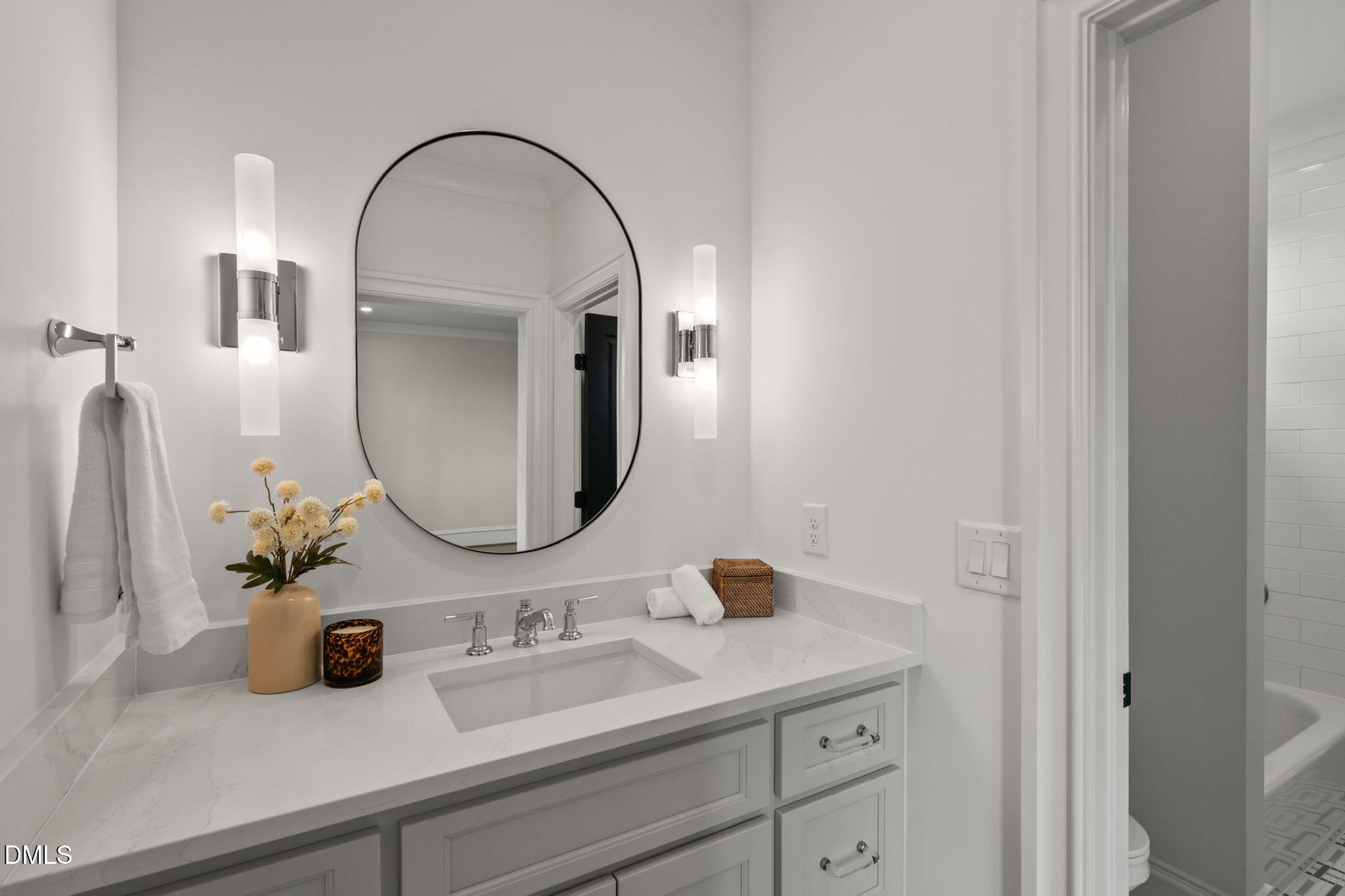 812 Manchester Drive Raleigh, NC 27609 - Photo 52 of 70 2nd Vanity in Jack N Jill