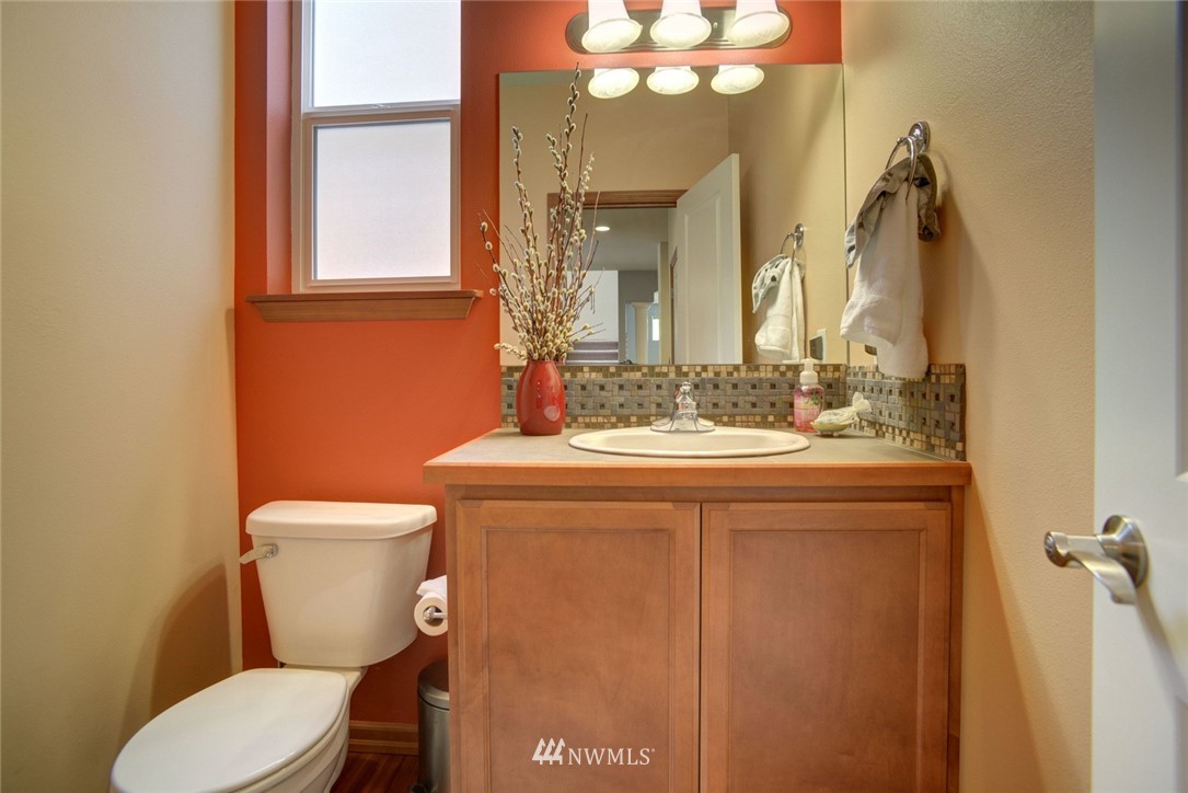 1011 South 48th Street Renton, WA 98055 - Photo 14 of 25