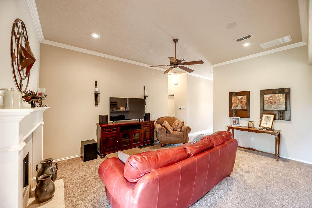 6540 87th Street Lubbock, TX 79424 - Photo 18 of 34 6540_87THST_BYFORD-25
