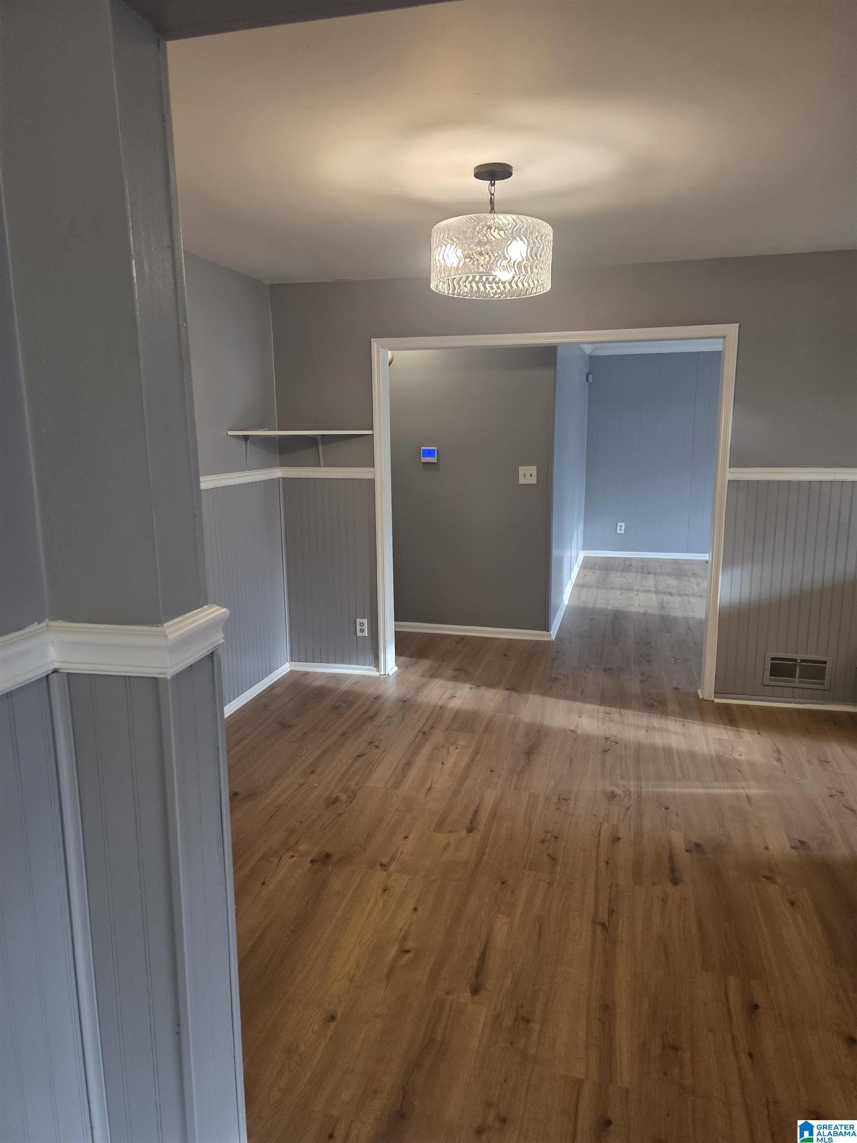 529 Camellia Road Birmingham, AL 35215 - Photo 3 of 16