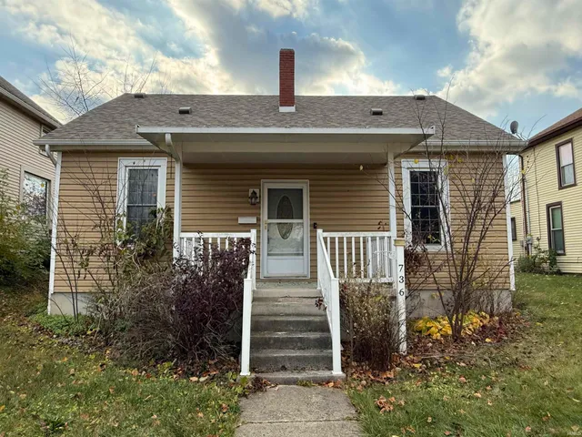 $135,000 | 736 North Lafontaine Street, Huntington, IN 46750