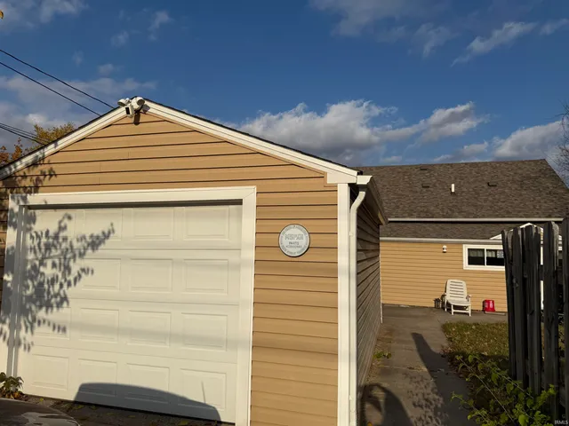 $135,000 | 736 North Lafontaine Street, Huntington, IN 46750