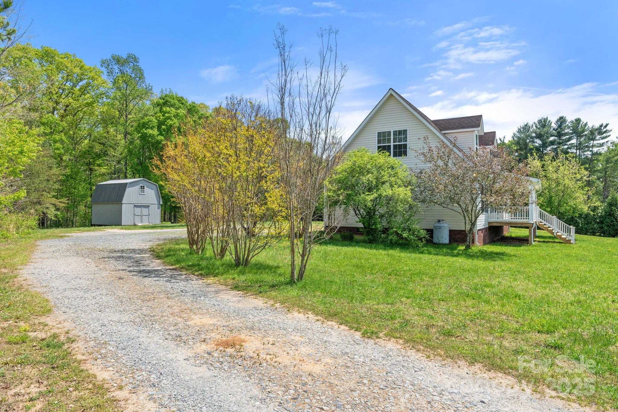 1285 Waitman Road Lexington, NC 27295 - Photo 11 of 32 Gallery Image 11