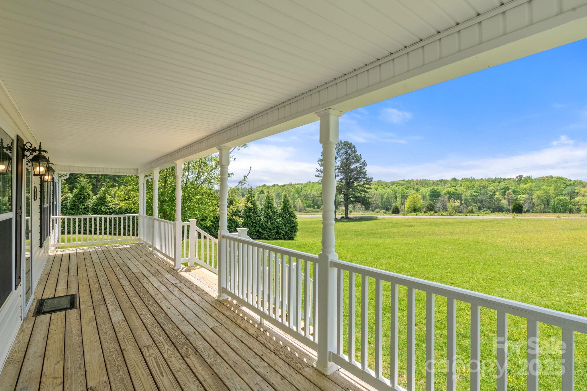 1285 Waitman Road Lexington, NC 27295 - Photo 2 of 32 Gallery Image 2