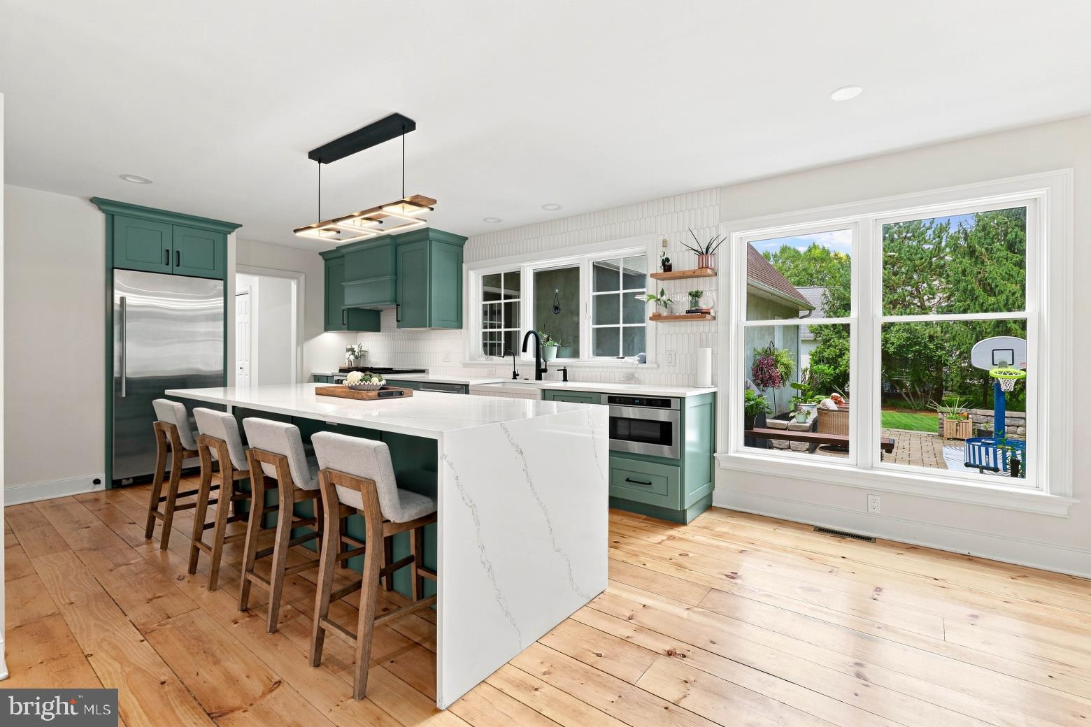 744 Goose Neck Drive Lititz, PA 17543 - Photo 19 of 61 Brand new Custom Kitchen and Countertops