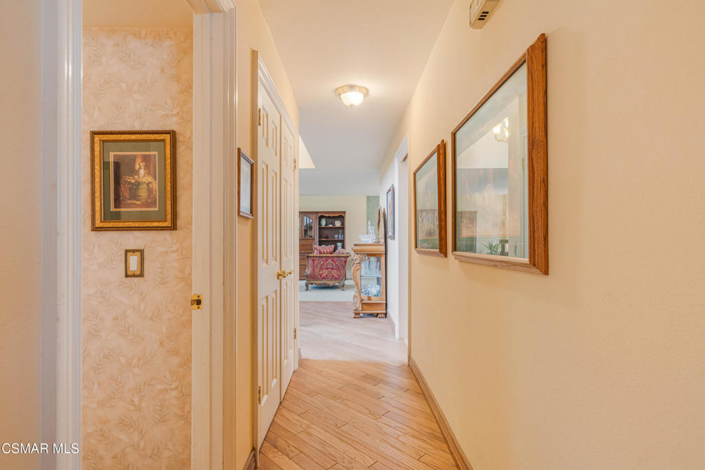 351 Buckboard Circle Simi Valley, CA 93065 - Photo 24 of 58